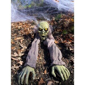 Halloween Décor Groundbreaker Zombie with Sound and Flashing Eyes